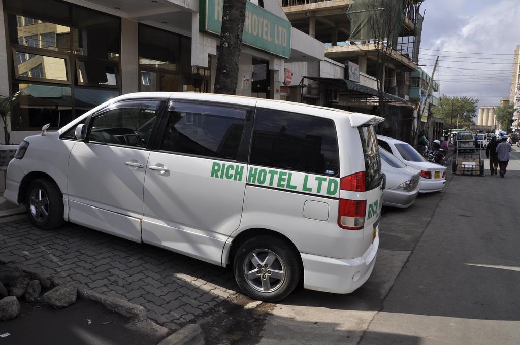 Rich Hotel Аруша Экстерьер фото
